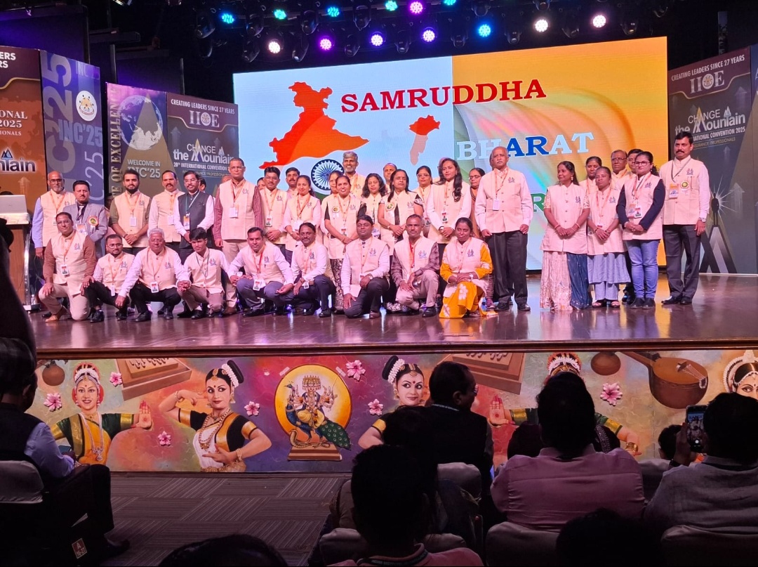Samruddha Bharat Team at Sanmukhanand Hall Mumbai